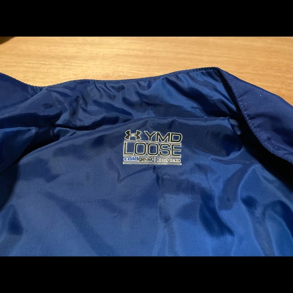 Under Armor Youth Med Vest - Picture 5 of 5